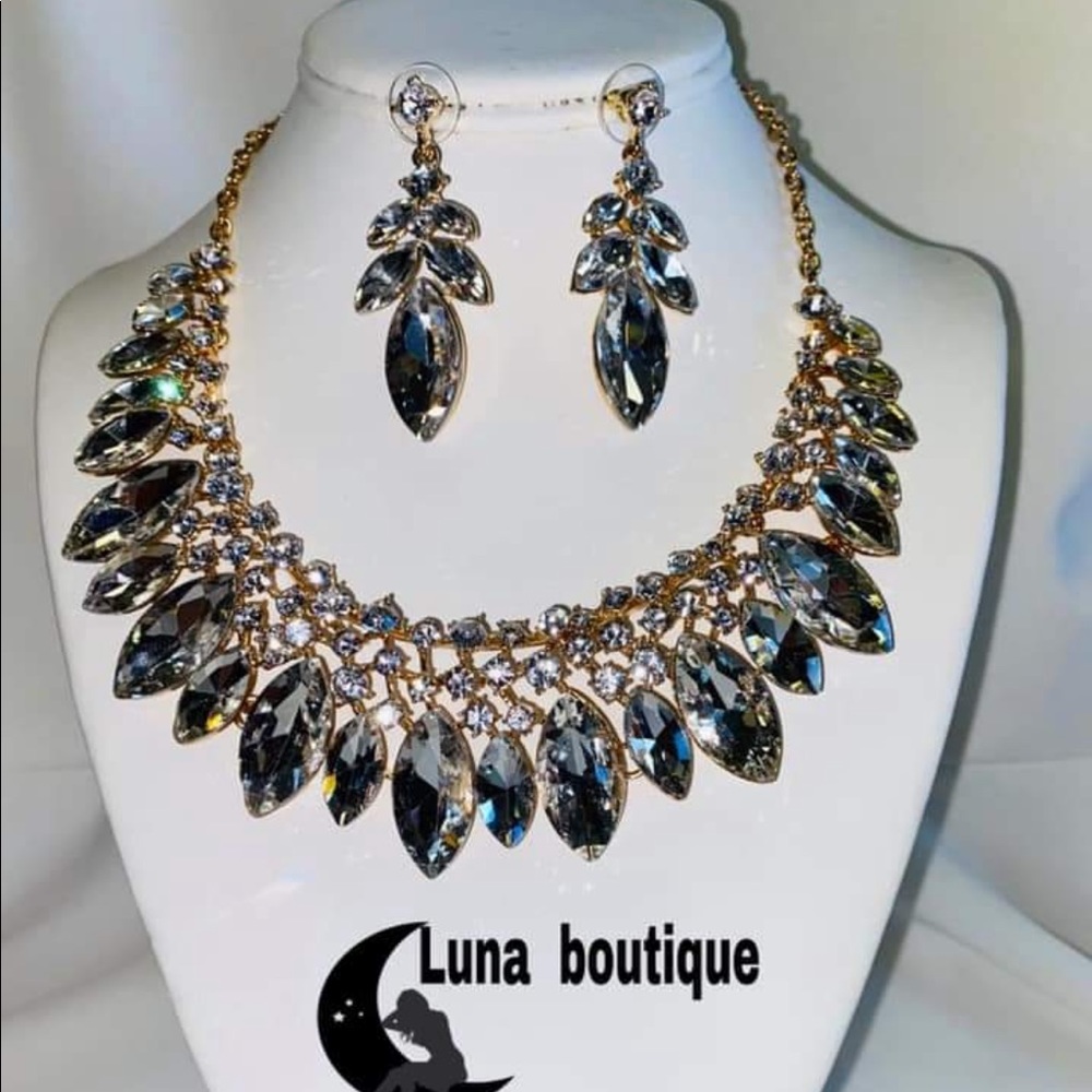 Statement Necklace and Earrings Set